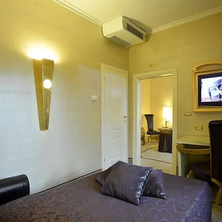 Zanhotel Tre Vecchi Hotel