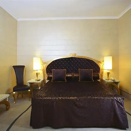 Hotel Zanhotel Tre Vecchi