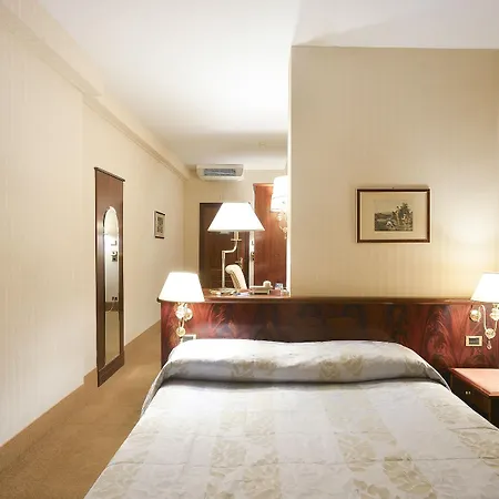 Zanhotel Tre Vecchi 4* Bologna