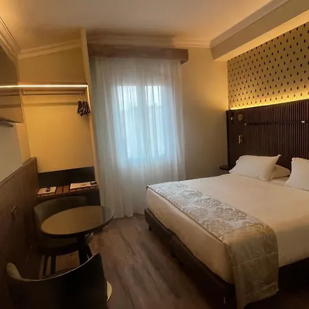 Zanhotel Tre Vecchi Hotel 4*