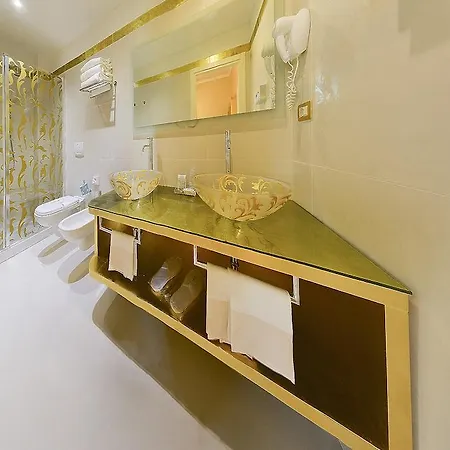 Zanhotel Tre Vecchi 4*