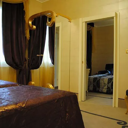 Zanhotel Tre Vecchi Hotel 4*