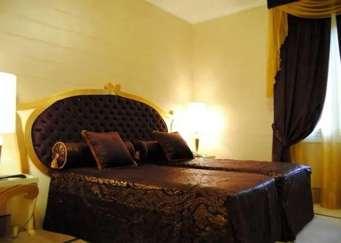 Zanhotel Tre Vecchi 4* Bolonha