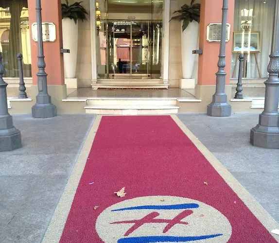 Hotel Zanhotel Tre Vecchi 4*