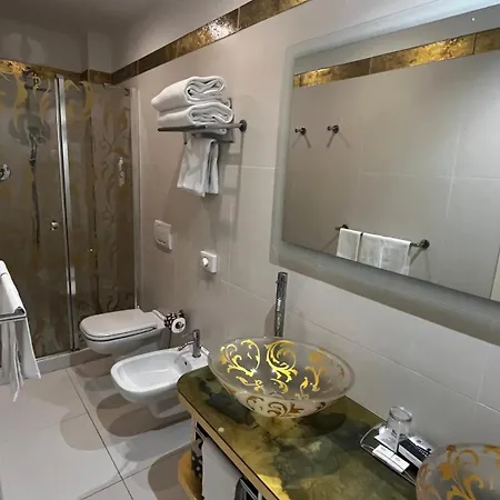 Zanhotel Tre Vecchi Bolonia