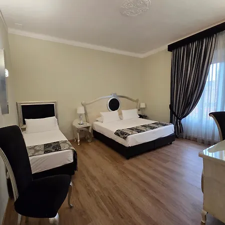 Zanhotel Tre Vecchi 4* Bolonia