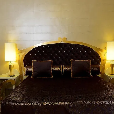 Hotel Zanhotel Tre Vecchi Bolonia