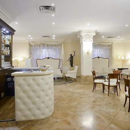 Zanhotel Tre Vecchi Hotell 4*