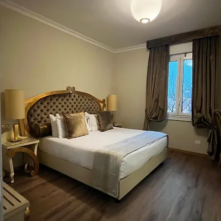 Zanhotel Tre Vecchi 4* بولونيا