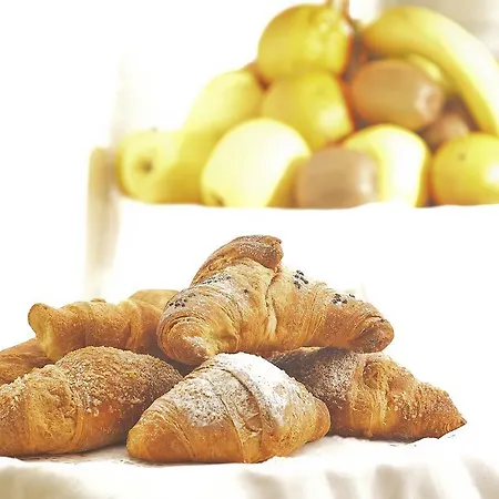 Zanhotel Tre Vecchi فندق بولونيا