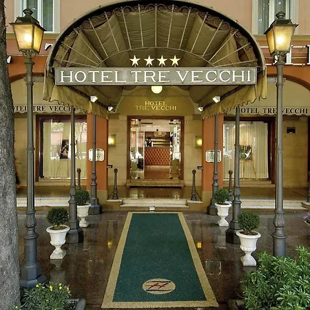 Zanhotel Tre Vecchi فندق