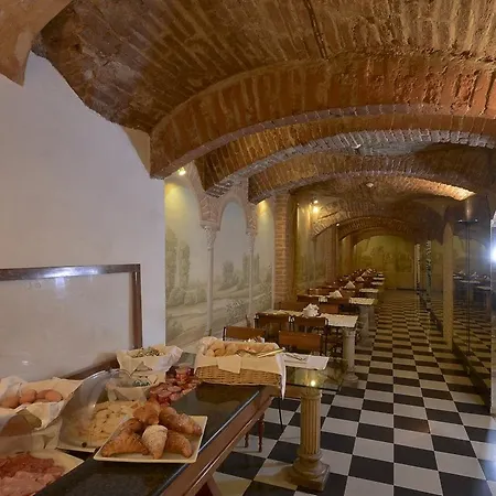 Zanhotel Tre Vecchi Hotel 4*
